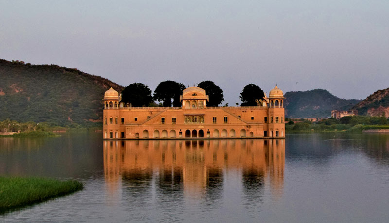 Jaipur Tour 2 N/3 D